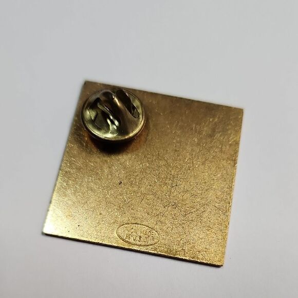 1999 The New York Yankees American Division Series Baseball Pin NY NYY - Picture 2 of 3